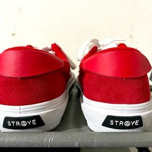 Red skater men’s shoes never worn